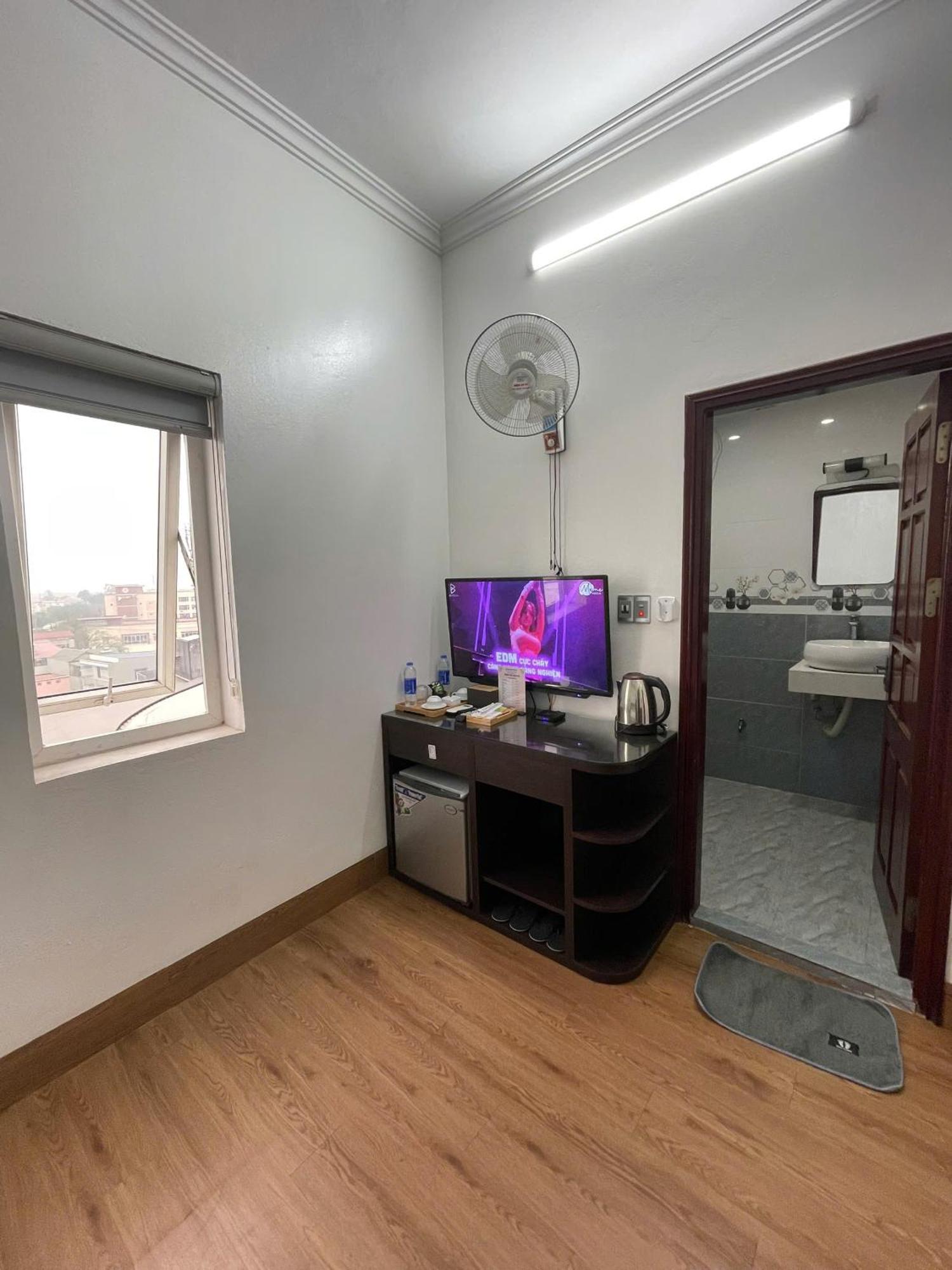 Hoang Gia Hotel Dong Anh Zewnętrze zdjęcie