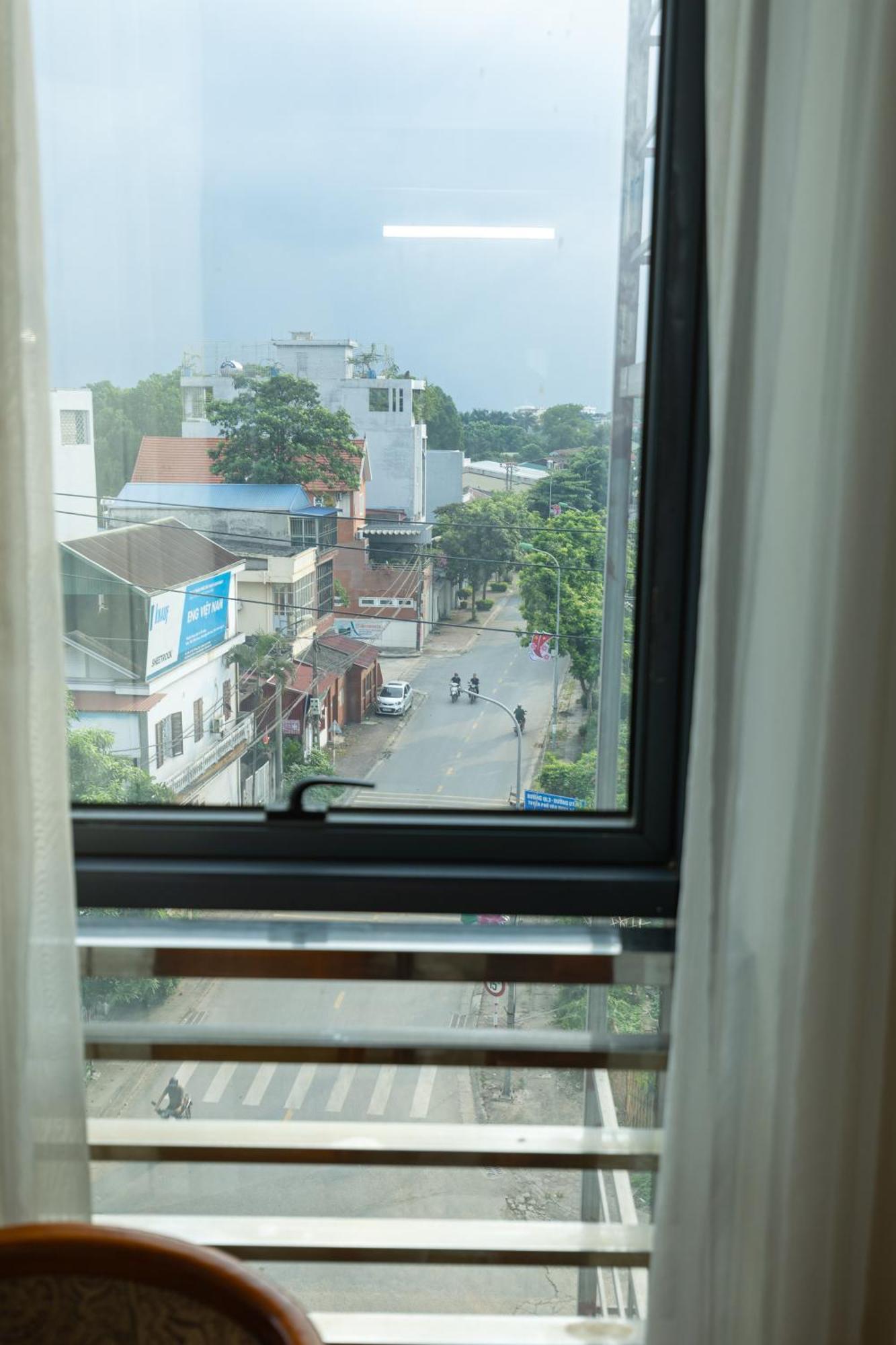 Hoang Gia Hotel Dong Anh Zewnętrze zdjęcie